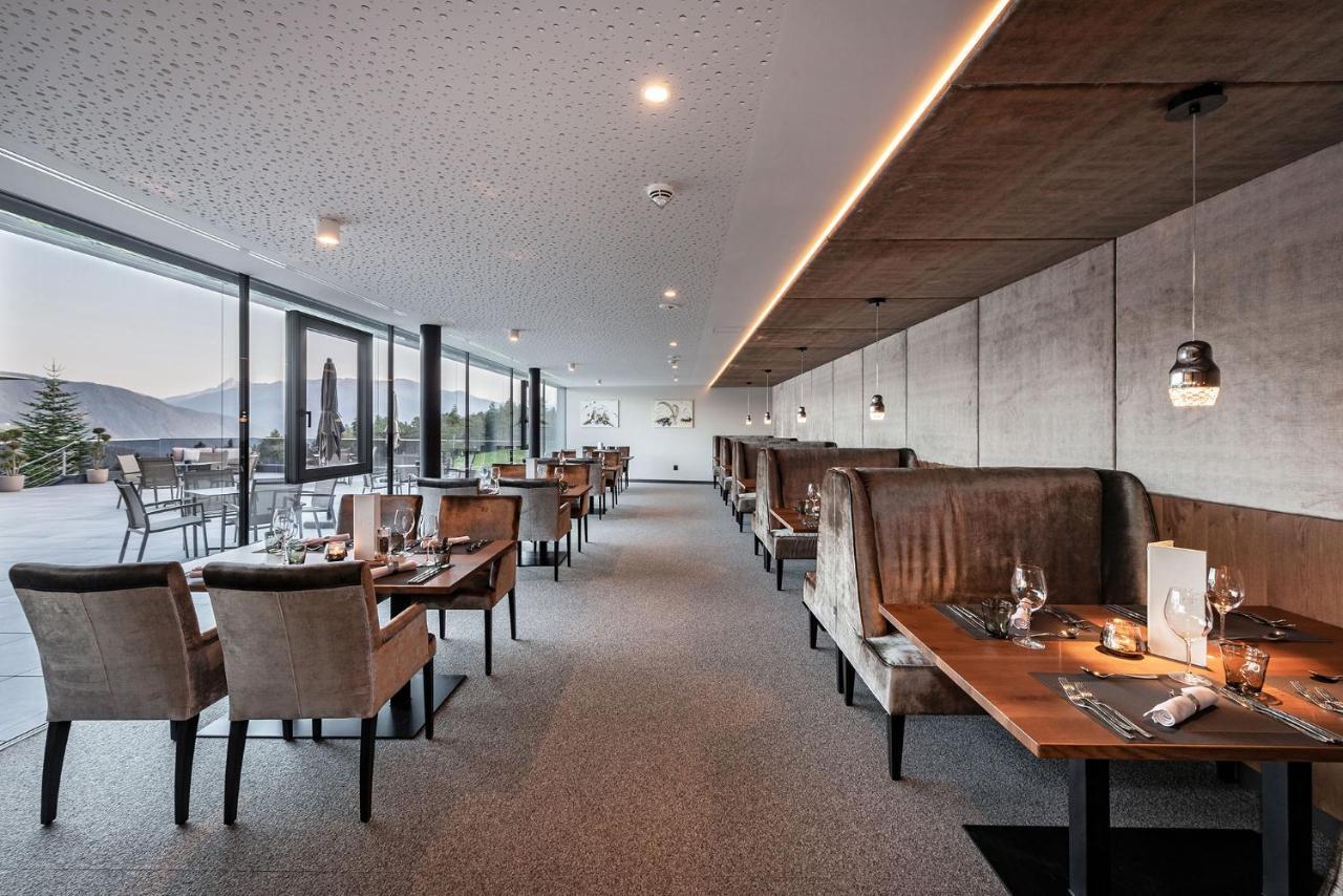 雪绒花酒店 马兰扎 外观 照片